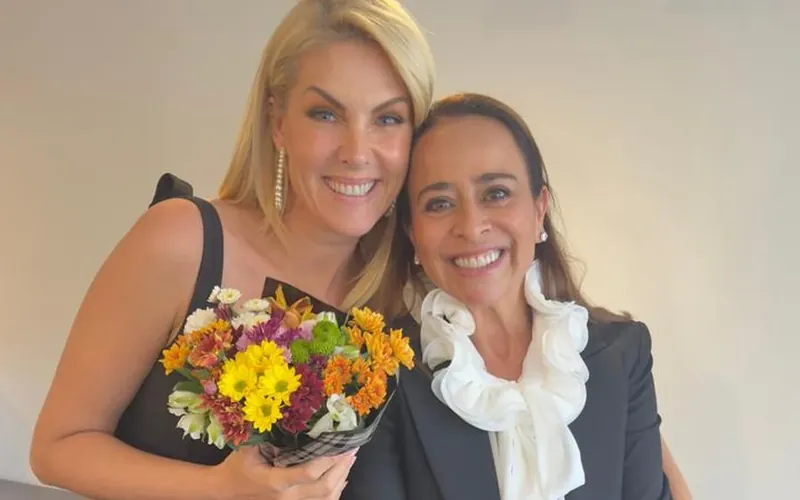 Ana Hickmann e Renata Paula em gravação do Vênus Podcast